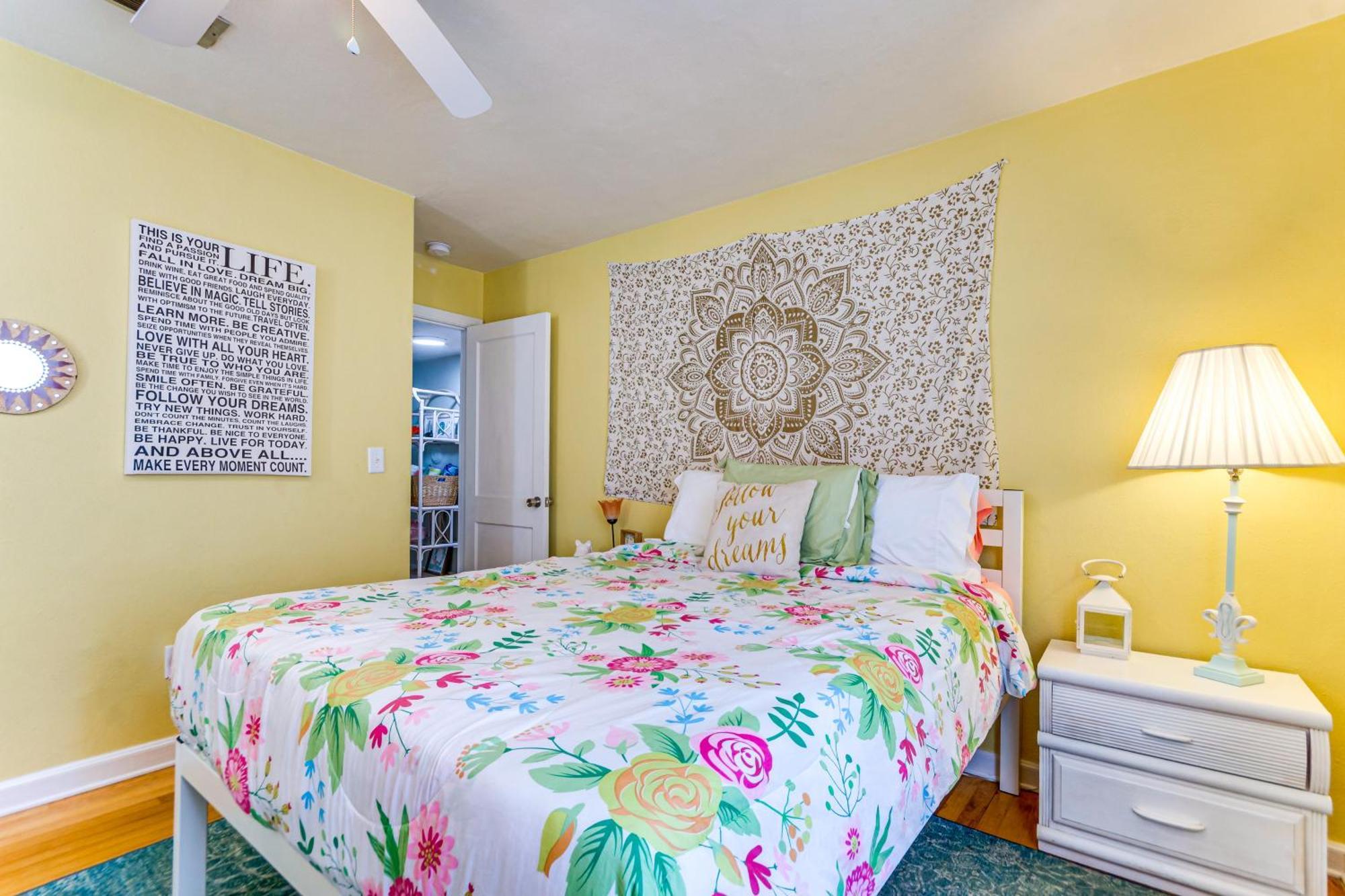 Fort Walton Coastal Retreat With Yard Walk To Beach Fort Walton Beach Exterior photo